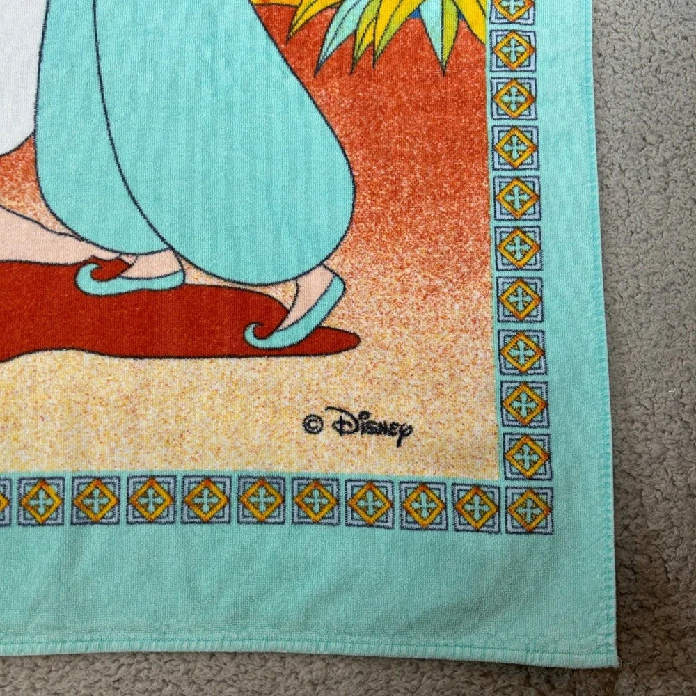 Vintage Disney Aladdin and Princess Jasmine Beach Towel Teal Orange Graphic 90s